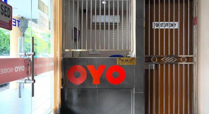 OYO 89373 Nobel Homestay Bintulu Luaran gambar