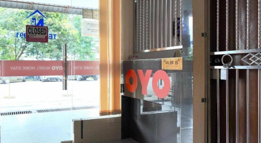 OYO 89373 Nobel Homestay Bintulu Luaran gambar